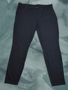 HUE Classic Black Jean Style Pull On Leggings sz XL Like New